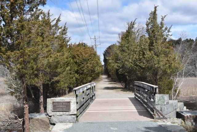 Keville Footbridge Marshfield Bridle Trail South River